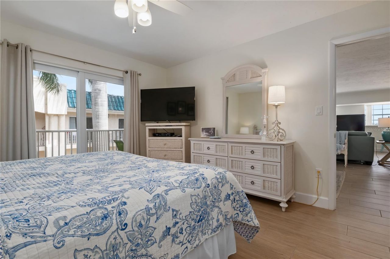 5963 Midnight Pass Road, Unit 332, Sarasota, FL 34242 Photo