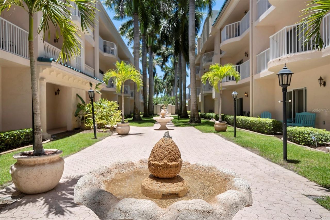 5963 Midnight Pass Road, Unit 332, Sarasota, FL 34242 Photo