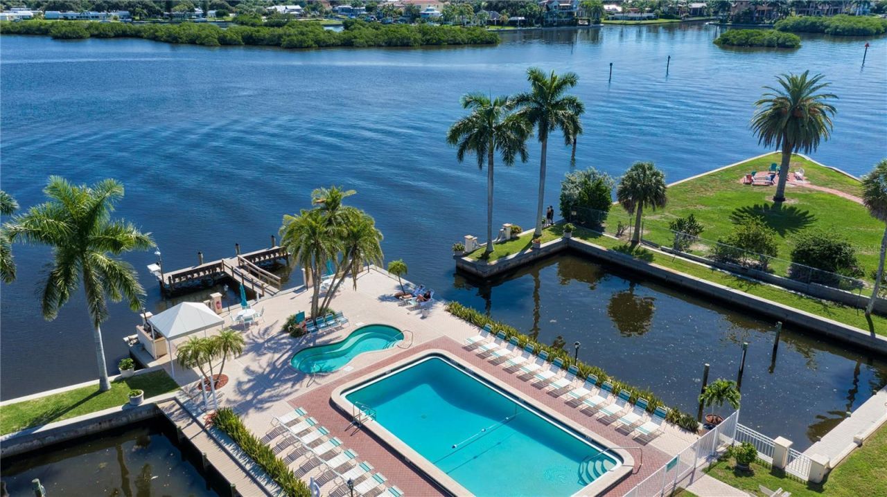 5963 Midnight Pass Road, Unit 332, Sarasota, FL 34242 Photo