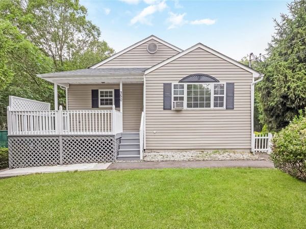 350 Mark Tree Road, South Setauket, NY 11720