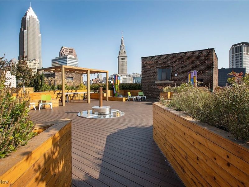 725 Johnson Court, Unit 311, Cleveland, OH 44113 Photo 21