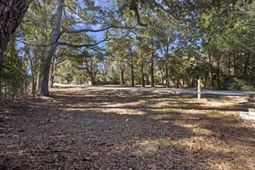 2359 Bohicket Road photo 4