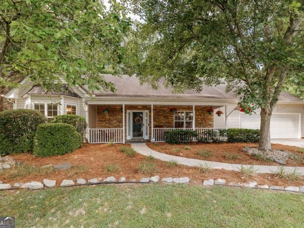 2249 Cluster Lane, Grayson, GA 30017