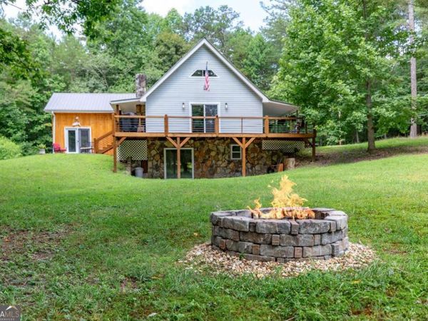 411 Piney Acres Road, Blue Ridge, GA 30513