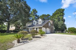 8131 Waltham Road photo 4