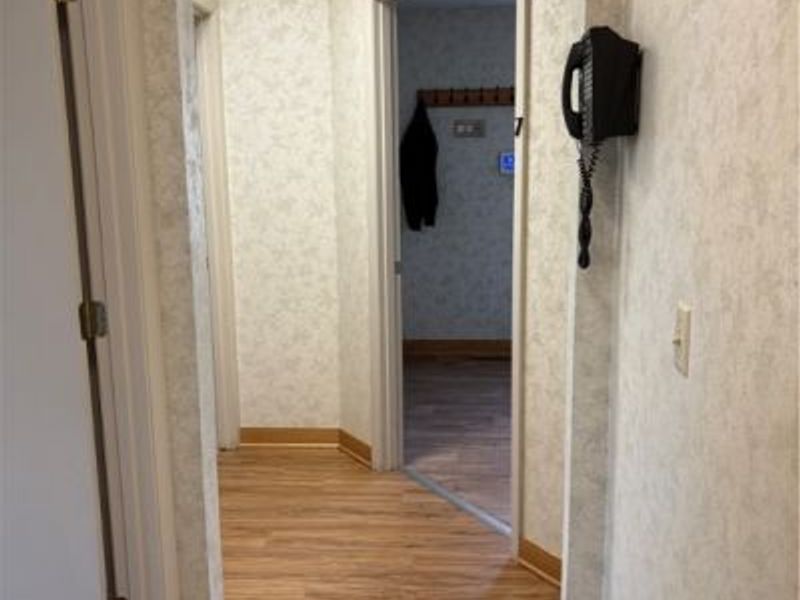 309 S Chapel Street, Louisville, OH 44641 Photo 7