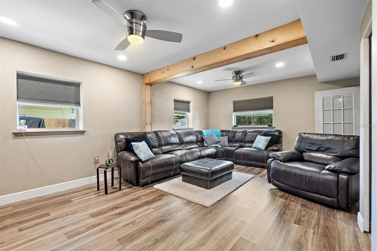 3464 79th Way N, Saint Petersburg, FL 33710 Photo