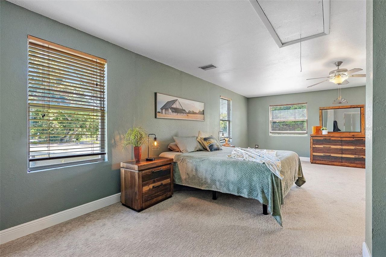 3464 79th Way N, Saint Petersburg, FL 33710 Photo