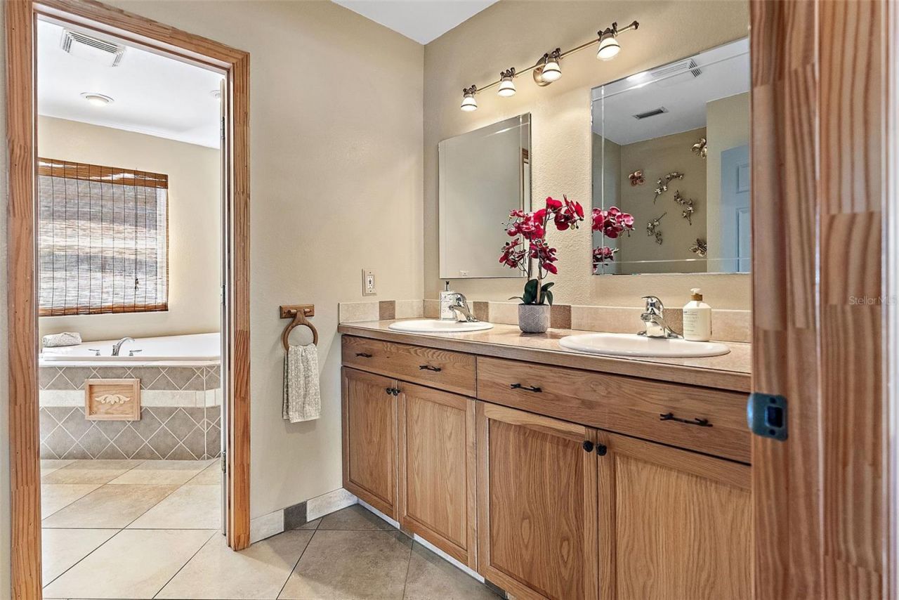 3464 79th Way N, Saint Petersburg, FL 33710 Photo