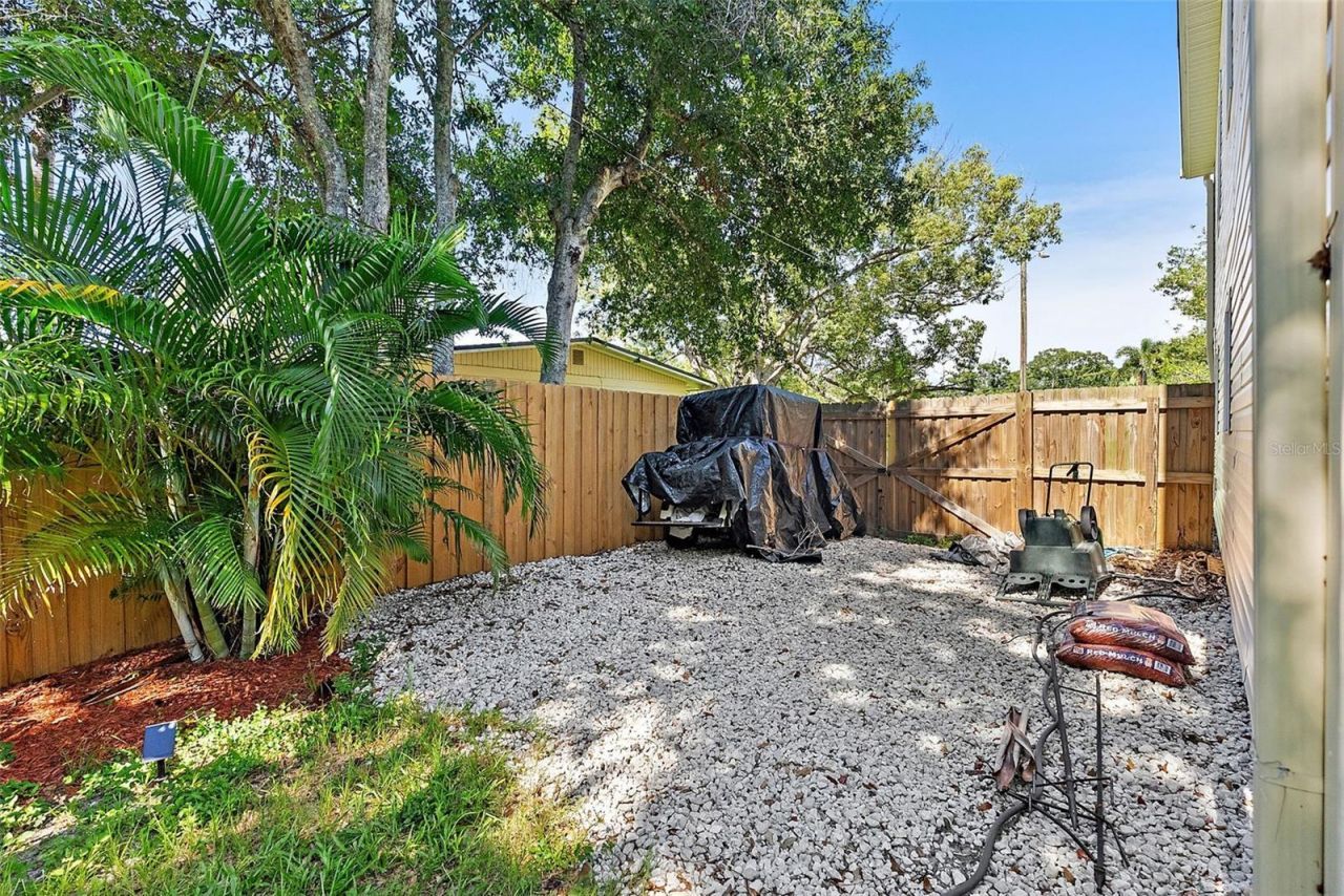 3464 79th Way N, Saint Petersburg, FL 33710 Photo