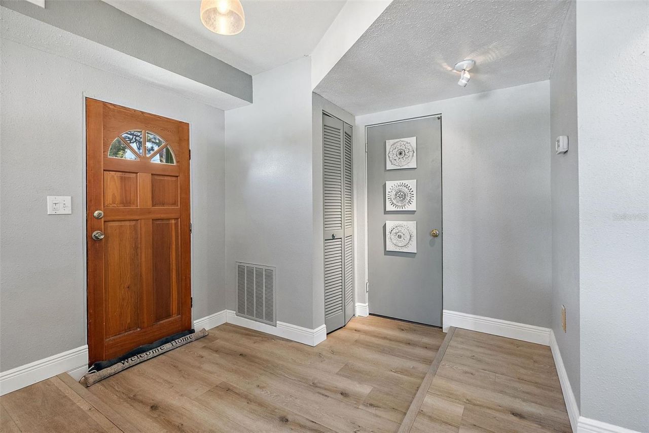 3464 79th Way N, Saint Petersburg, FL 33710 Photo