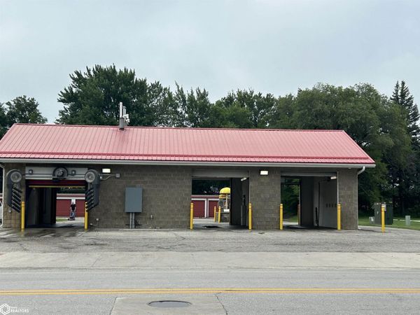 703 W Elm Avenue, Pocahontas, IA 50574