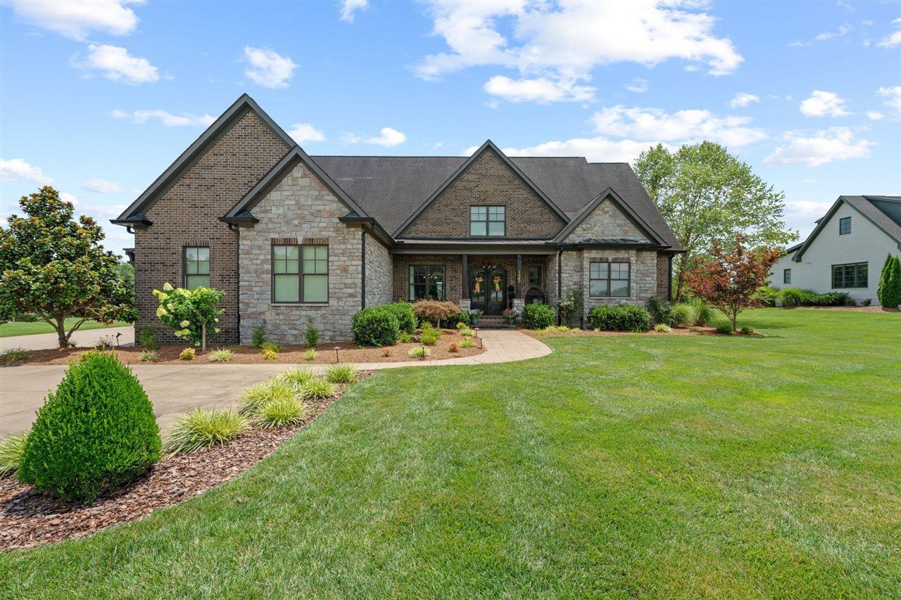 125 Village Way, Bowling Green, KY 42103 Main Photo