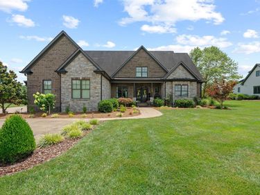 125 Village Way, Bowling Green, KY 42103