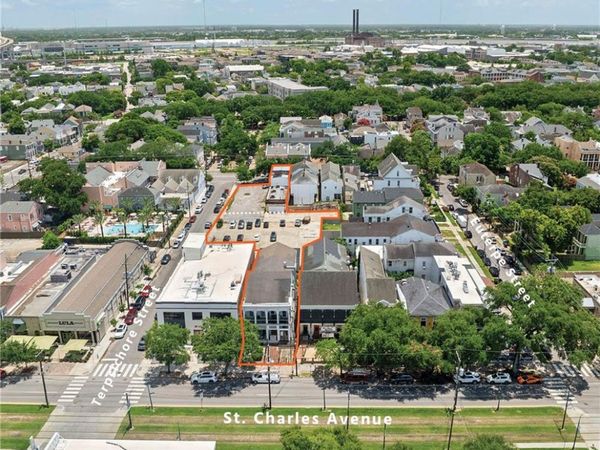 1608 ST CHARLES Avenue, New Orleans, LA 70130
