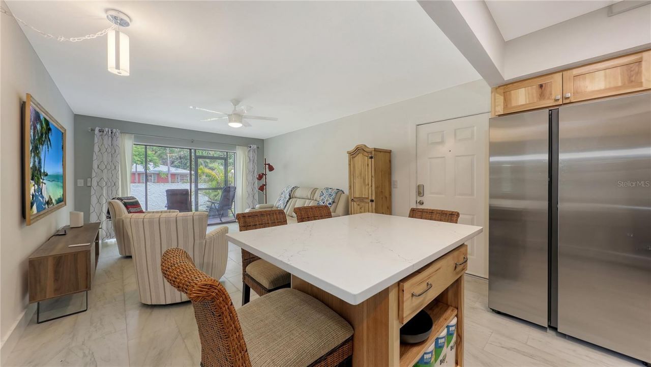 631 N Orange Avenue, Unit 107, Sarasota, FL 34236 Photo