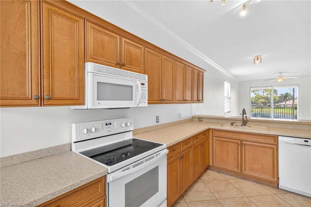 8470 Kingbird Loop, Unit 1021, Estero, FL 33967 Photo