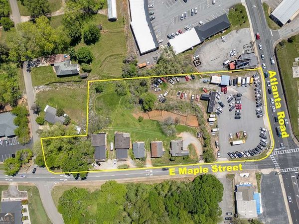 116 E Maple Street, Cumming, GA 30040