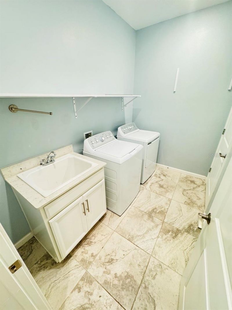 1711 Lake Sims Parkway, Ocoee, FL 34761 Photo