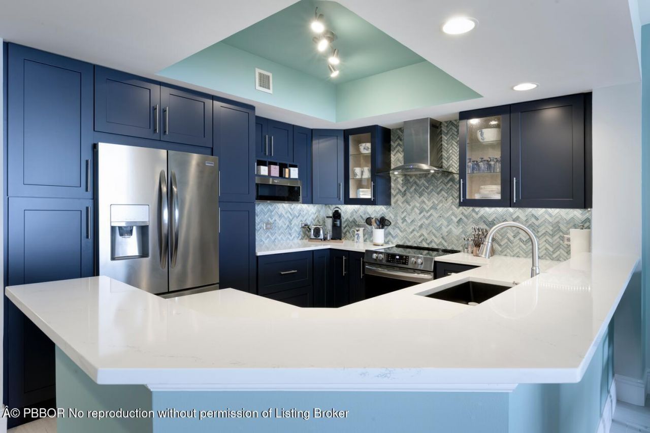 2650 Lake Shore Drive, Unit 1602, Riviera Beach, FL 33404 Photo