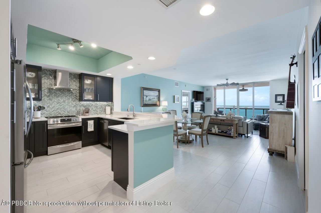 2650 Lake Shore Drive, Unit 1602, Riviera Beach, FL 33404 Photo