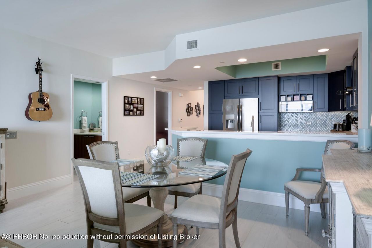 2650 Lake Shore Drive, Unit 1602, Riviera Beach, FL 33404 Photo