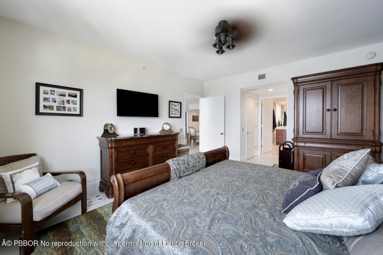 2650 Lake Shore Drive, Unit 1602, Riviera Beach, FL 33404 Photo