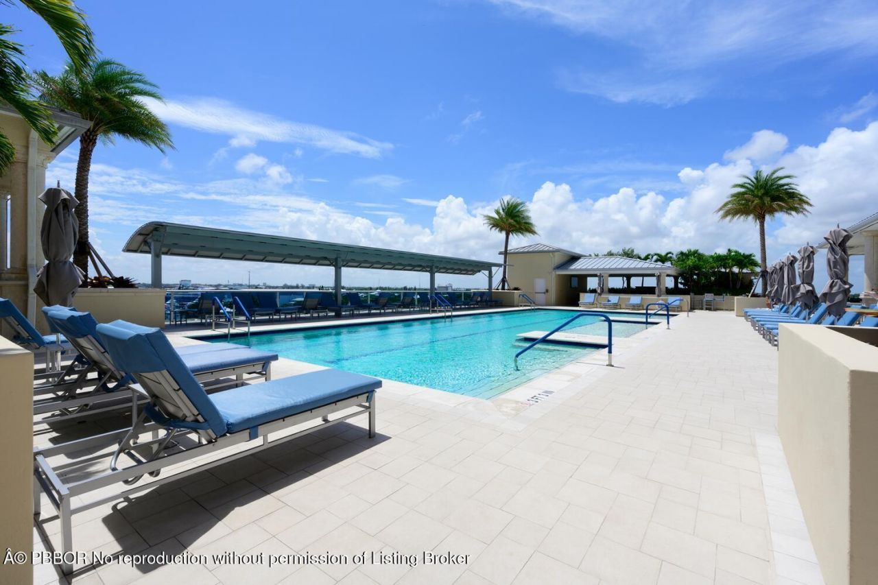 2650 Lake Shore Drive, Unit 1602, Riviera Beach, FL 33404 Photo