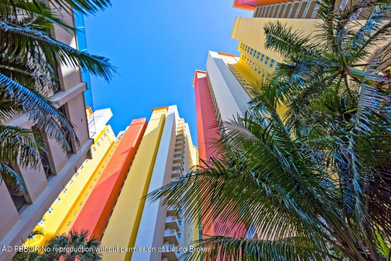 2650 Lake Shore Drive, Unit 1602, Riviera Beach, FL 33404 Photo