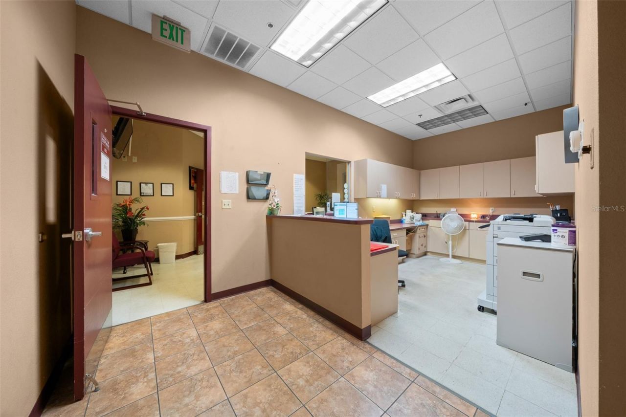 2500 Citrus Boulevard, Leesburg, FL 34748 Photo