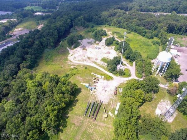 5530 Dunlap Road, Youngstown, OH 44515