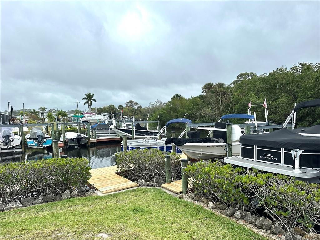 20711 Garden Dr, Estero, FL 33928 Photo