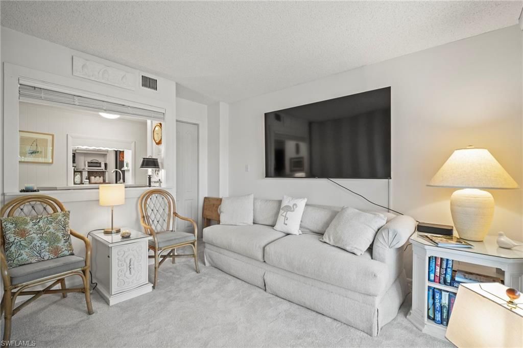 555 Park Shore Dr, Unit B212, Naples, FL 34103 Photo