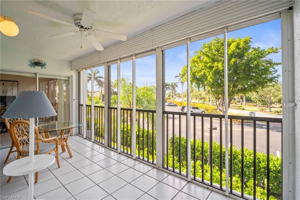 555 Park Shore Dr, Unit B212, Naples, FL 34103 Photo