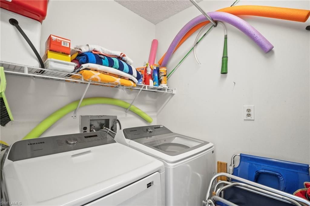 555 Park Shore Dr, Unit B212, Naples, FL 34103 Photo