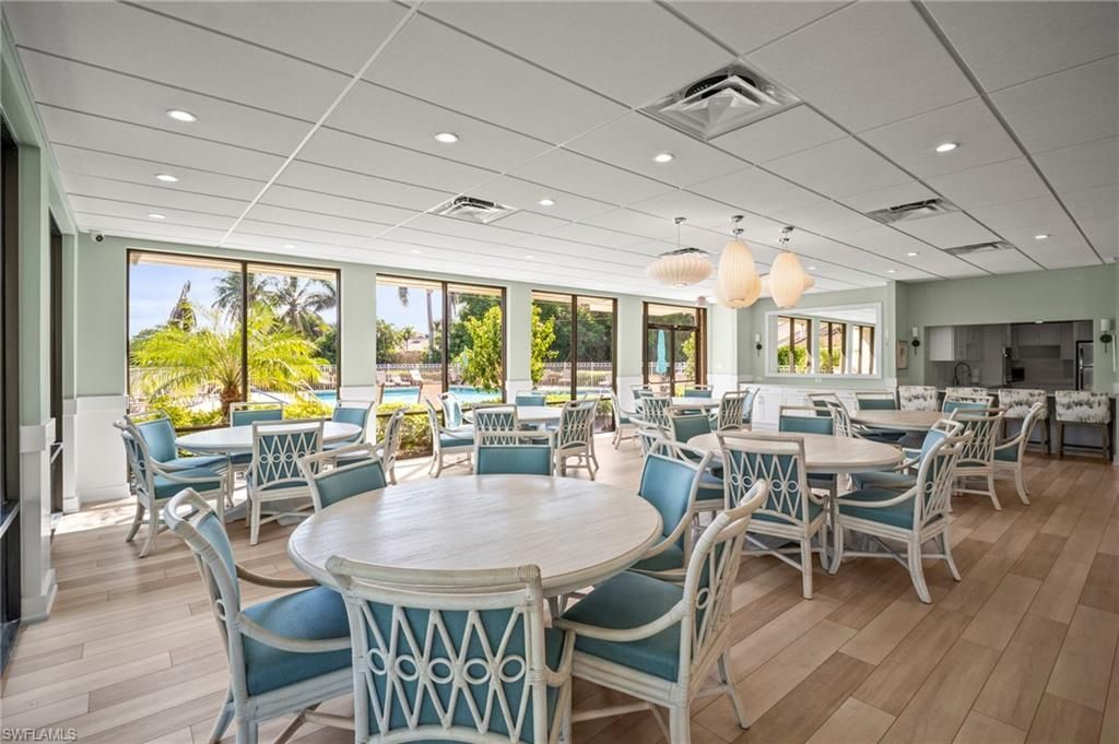 555 Park Shore Dr, Unit B212, Naples, FL 34103 Photo