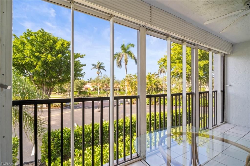 555 Park Shore Dr, Unit B212, Naples, FL 34103 Photo