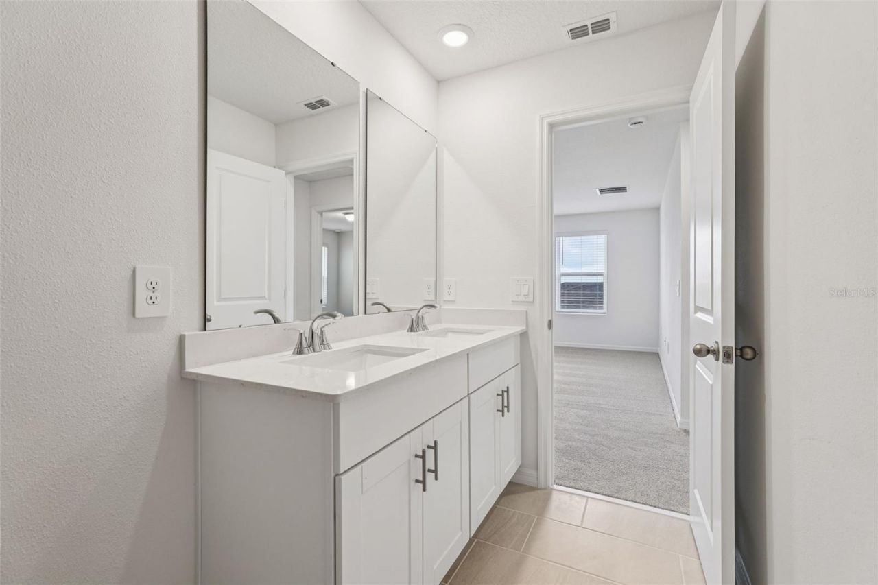 733 Trailhead Point Drive, Lake Hamilton, FL 33851 Photo