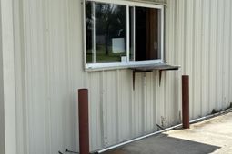 591 Bowman Avenue photo 4