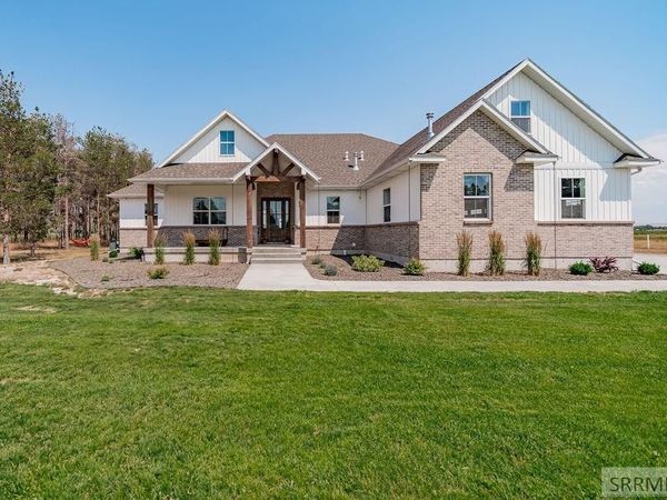 88 N 3900 E, RIGBY, ID 83442