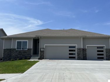 4594 E 18th Avenue, Fremont, NE 68025