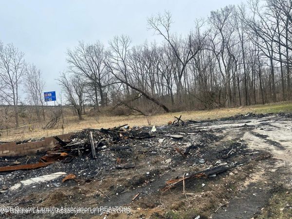 9975 Billwood Highway, Dimondale, MI 48821