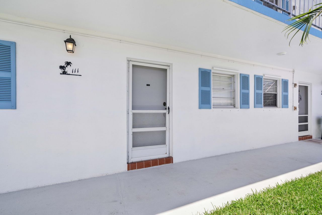 1115 Lake Terrace, Unit 111, Boynton Beach, FL 33426 Photo