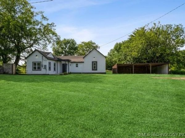 201 NE Tignor Street, Canadian, OK 74425