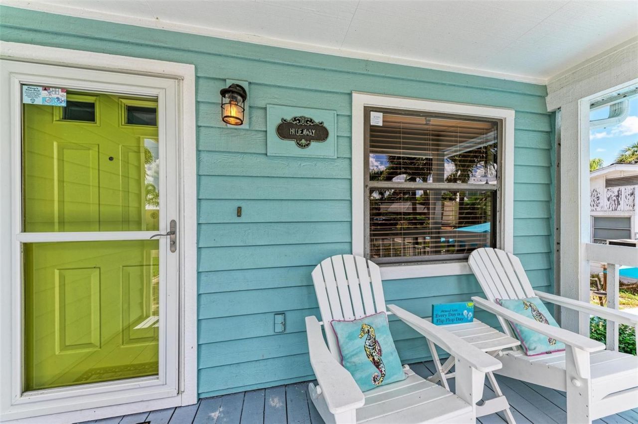 304 74th Street, Unit B, Holmes Beach, FL 34217 Photo