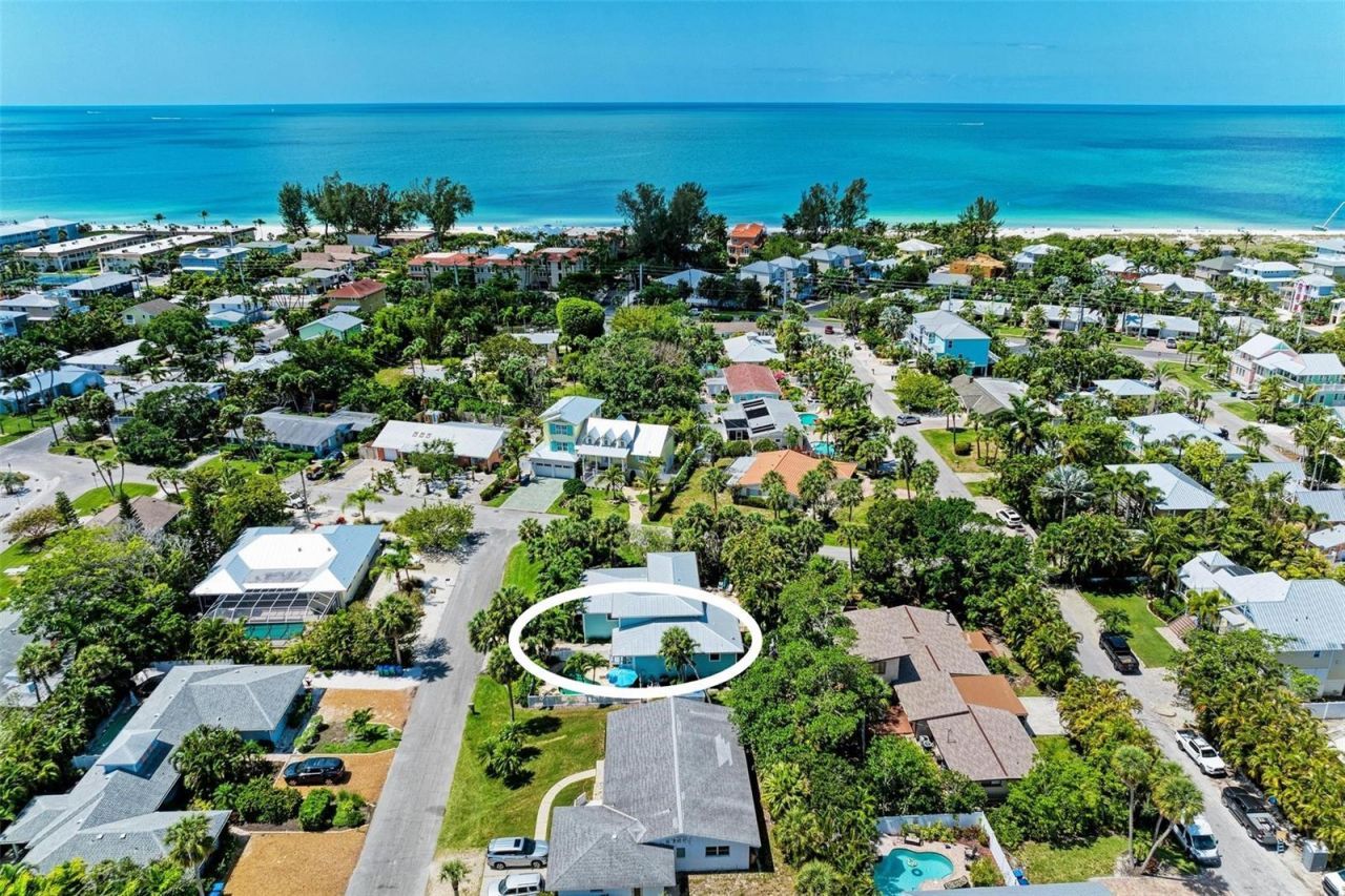 304 74th Street, Unit B, Holmes Beach, FL 34217 Photo