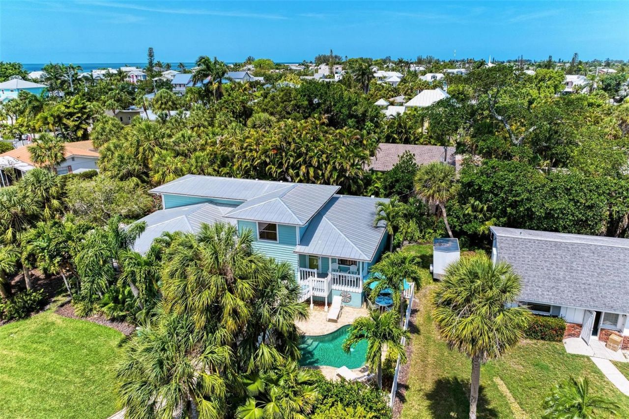 304 74th Street, Unit B, Holmes Beach, FL 34217 Photo