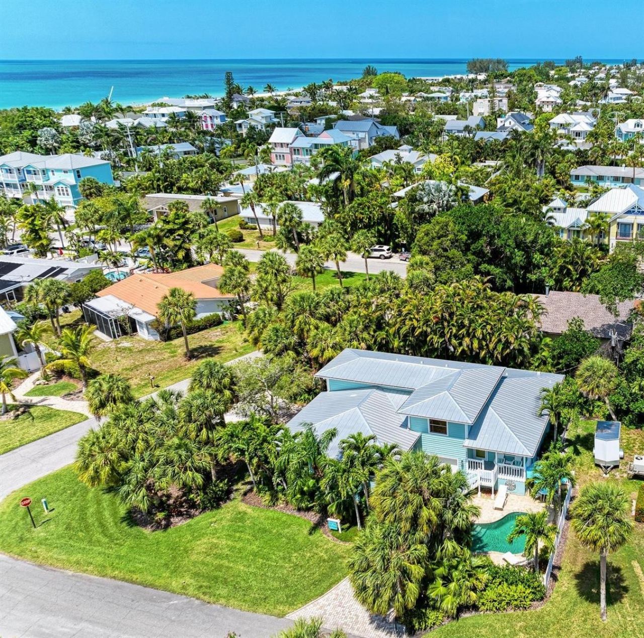 304 74th Street, Unit B, Holmes Beach, FL 34217 Photo