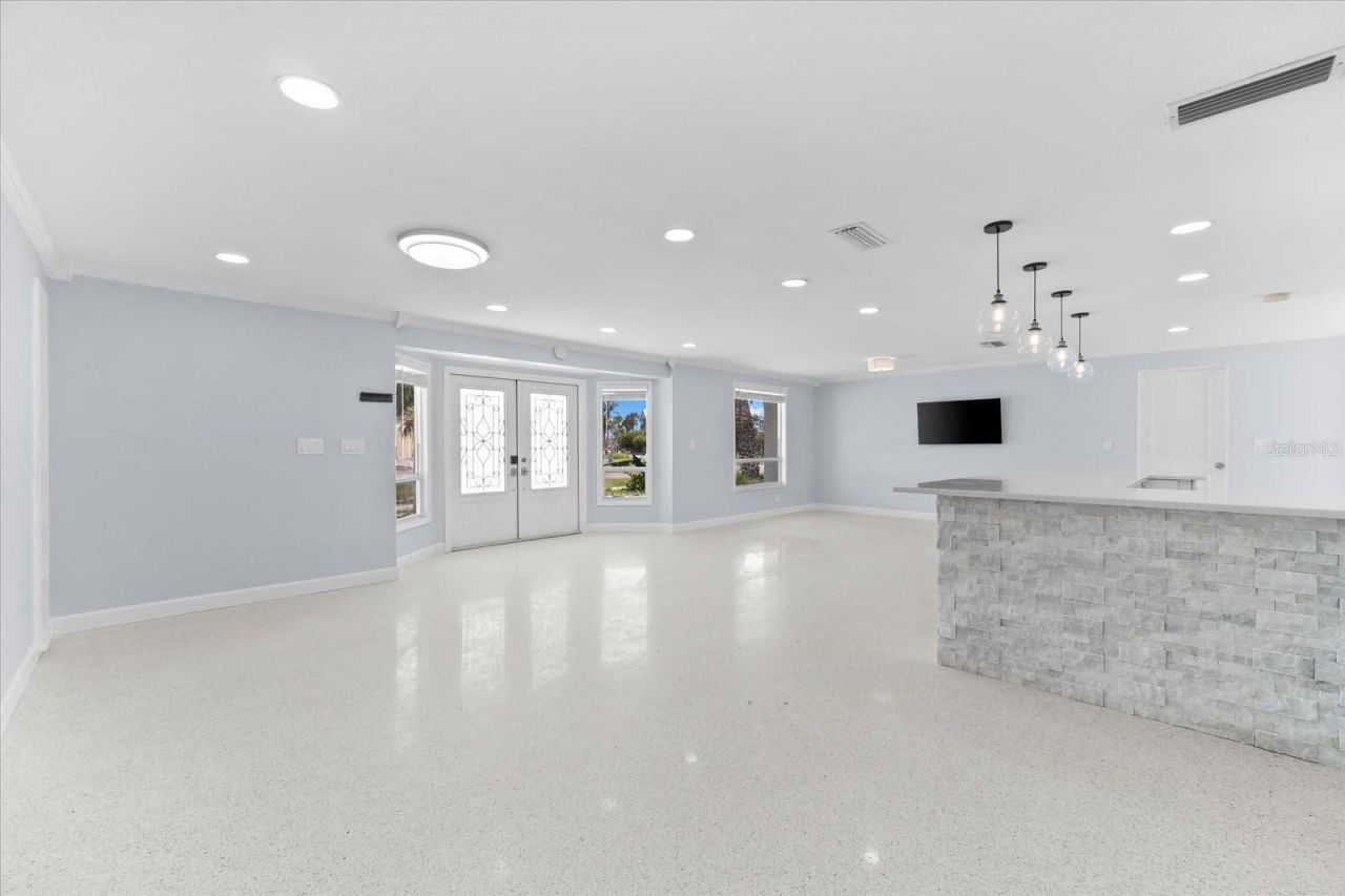 501 De Narvaez Drive, Longboat Key, FL 34228 Photo