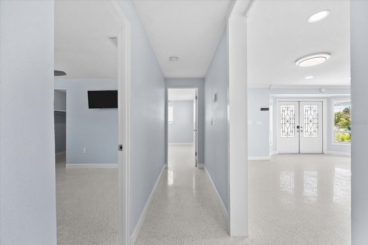 501 De Narvaez Drive, Longboat Key, FL 34228 Photo